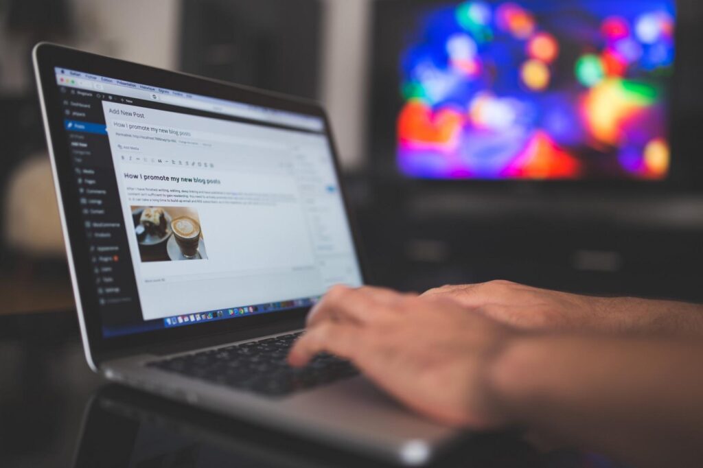 Agência de Marketing Digital: O que faz e como contratar? AGNC Agência de Marketing Agencia de Marketing Digital: O que faz e como contratar? Este artigo irá te mostrar como quais são os serviços de Agencia de Marketing Digital e como funciona a metodologia de trabalho, AGNC Marketing
