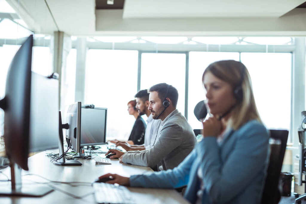 Comercial E Vendas: Como Fazer Minha Empresa Vender Mais? O setor de Comercial é o ❤️ coração da sua empresa e se ele não esta batendo certamente a sua empresa vai falir. Siga as dicas!