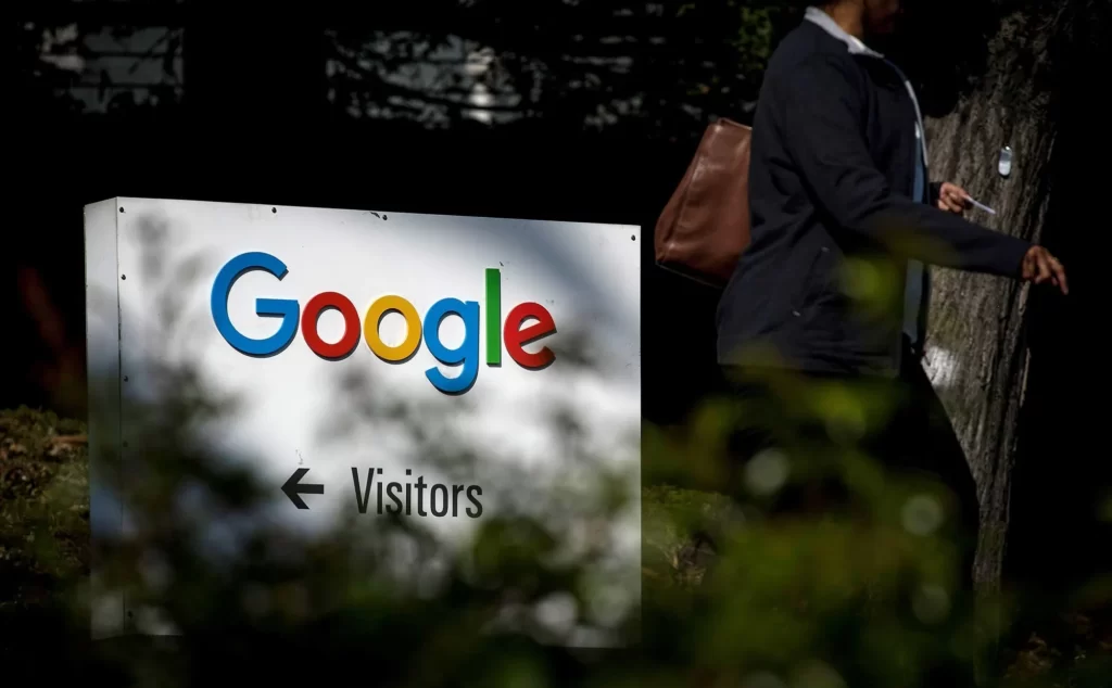 Google CALM: Google Vê ChatGPT Como Ameaça E Reage 2023 ChatGPT esta com os dias contados e o Google anunciou que irá tomar uma ação drastica que pode ser o fim da inteligencia artificial. Google Calm