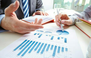 consultores-de-marketing-em-sp-contratar O consultor de Marketing Digital é o especialista que ajuda empresas a planejar e implementar estratégias de Marketing Digital para alcançar seus objetivos.