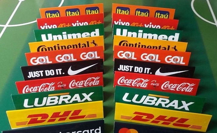 Publicidade No Futebol: Marcas Que Mais Investiram No... Esta querendo anunciar ou realizar publicidade no futebol em estádios, ou algo relacionado ao futebol? Conheça as marcas que mais lucraram.
