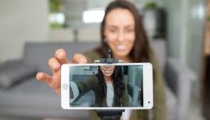 Empresas brasileiras que mais investem no marketing influencia? Há muitas empresas no Brasil que investem em marketing de influência, mas algumas das maiores e mais conhecidas incluem: