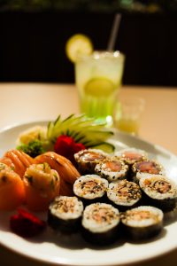 marketing-digital-para-restaurante Marketing para restaurante: Atualmente, a conveniência proporcionada pela Internet torna os clientes mais exigentes e aumenta a concorrência no ambiente digital, com muitas opções de publicidade e pouco controle.