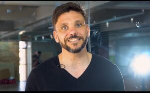 6 em 7: O Que é e Como Funciona Esse Método AGNC Agência de Marketing Walker desenvolveu esse método inovador para ajudar empreendedores e empresas a atingirem resultados surpreendentes em um curto período de tempo. Sua abordagem disruptiva e estratégica tem chamado a atenção de profissionais de marketing em todo o mundo.