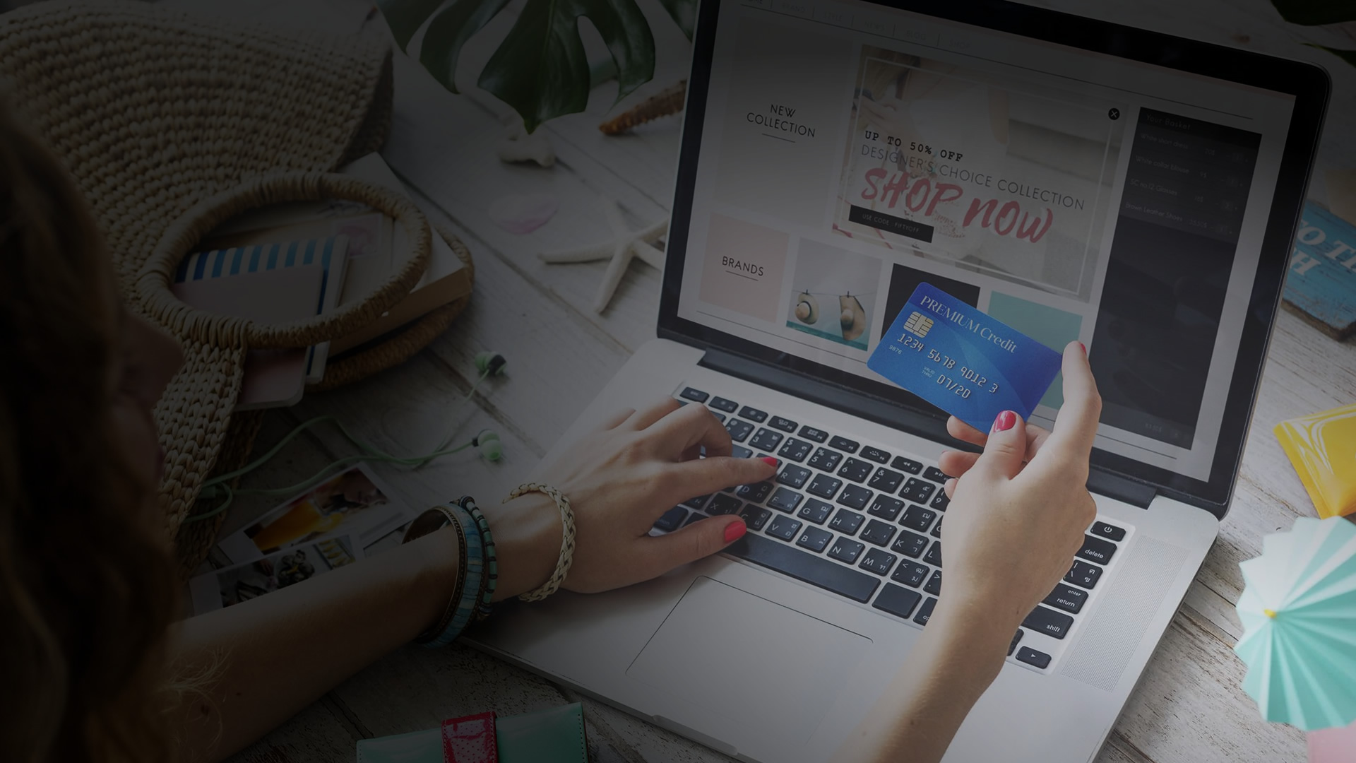 Criar uma loja de sucesso no mundo do comércio eletrônico requer escolher a plataforma certa e implementar estratégias eficazes de vendas e marketing. A Traycommerce se destaca como uma das principais opções do mercado, oferecendo uma plataforma robusta, recursos avançados, facilidade de uso e suporte ao cliente de qualidade.