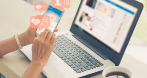 Social Mídia Full Time: Desafios e Novas Funcionalidades AGNC Agência de Marketing Social Mídia Full Time: No mundo digital em constante evolução, as redes sociais se tornaram uma parte essencial da vida cotidiana de bilhões de pessoas. Com a crescente importância dessas plataformas, surgiu a necessidade de profissionais especializados em gerenciamento e publicidade online.