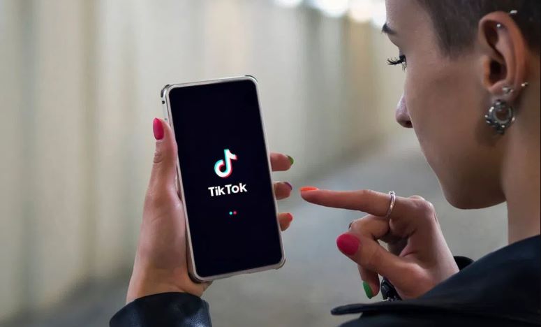 Por Que O TikTok É A Melhor Ferramenta De Marketing De 2023 💰💰 O Tiktok é a melhor ferramenta de marketing digital de 2023 para sua empresa ganhar presença on-line e vender todos os dias.