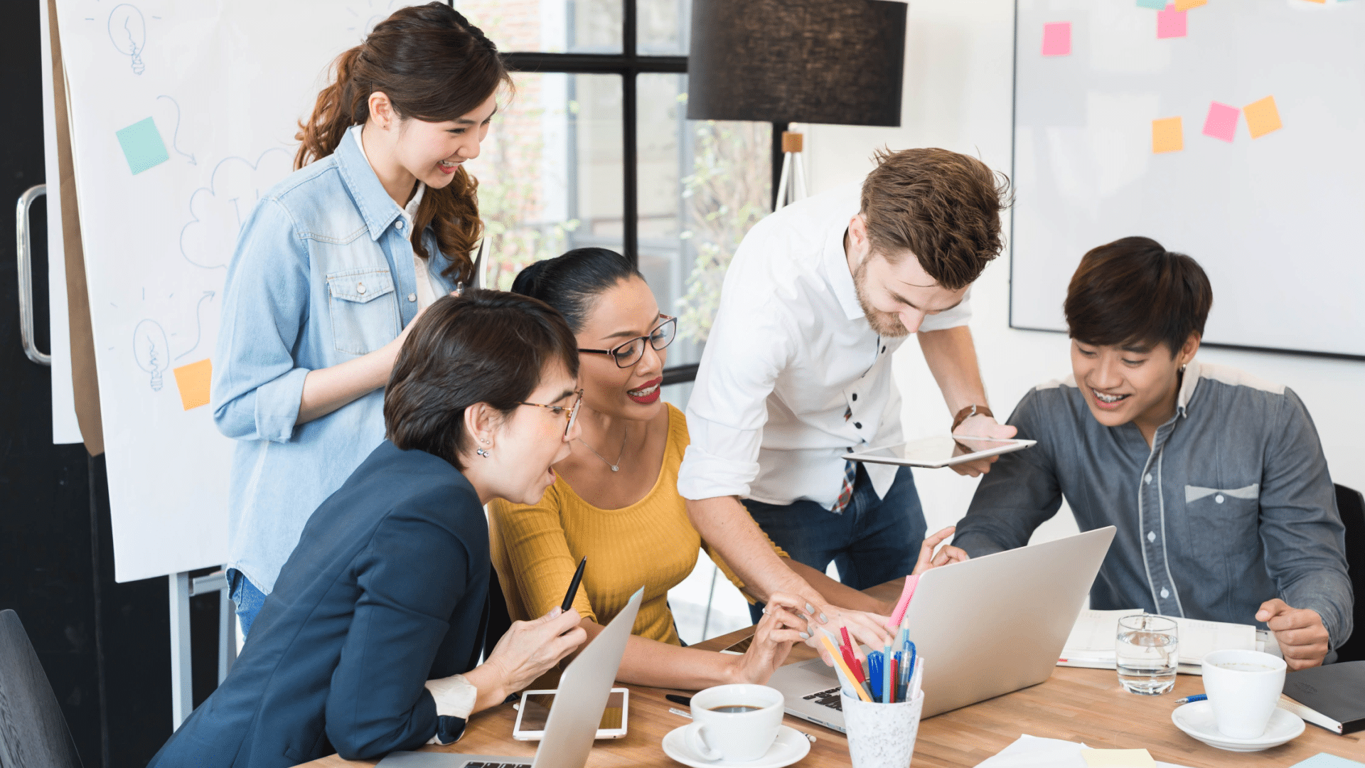 digital-pr-influencia-nas-recomendacoes-de-ia-5 O Google foi claro: o Digital PR influencia nas recomendações de Inteligências Artificiais, moldando o futuro do ranqueamento e da visibilidade. O sucesso na era do AI Overview e do SGE não virá apenas de otimizar seu site, mas de construir uma reputação inquestionável.