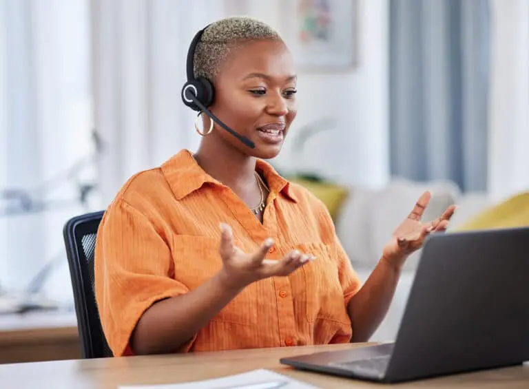 Nós analisamos seu fluxo atual, identificamos onde os leads estão vazando e configuramos o CRM com Whatsapp para estancar essa sangria. Uma ferramenta mal configurada pode gerar bloqueios do seu número pelo WhatsApp ou criar uma experiência robótica que afasta o cliente.