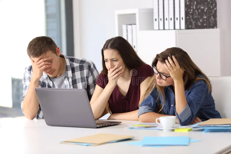 Trocar de agência de marketing em 2026 é um movimento estratégico de amadurecimento empresarial. Não tenha medo de buscar quem realmente entrega resultados. O mercado é dinâmico e sua empresa merece um parceiro que corra na mesma velocidade.