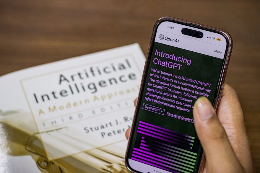 Muitas empresas tentam fazer o básico, mas para realmente dominar os resultados e Aparecer no ChatGPT com frequência, é necessário o suporte de especialistas. Como uma Agência de SEO de alta performance, nós na AGNC mapeamos como os modelos de linguagem estão interpretando o seu nicho de mercado.